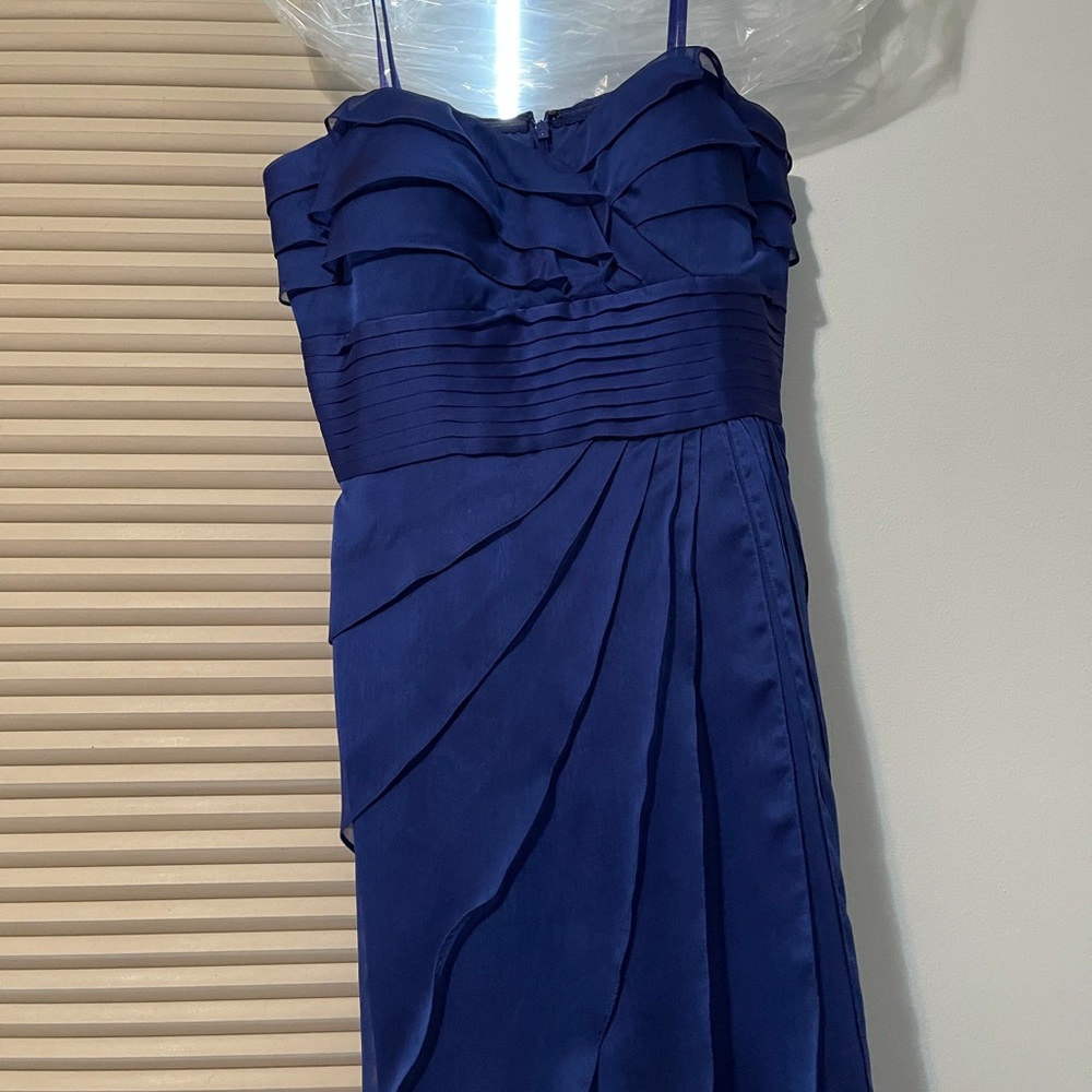 SHIPPING NOT INCLUDED - dry cleaned